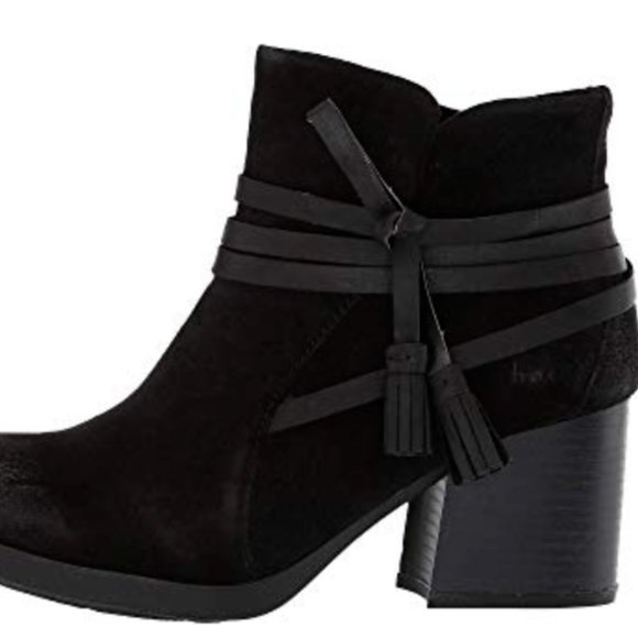 BORN B.O.C AMBER BLACK ANKLE BOOTS WOMENS - Picture 1 of 4